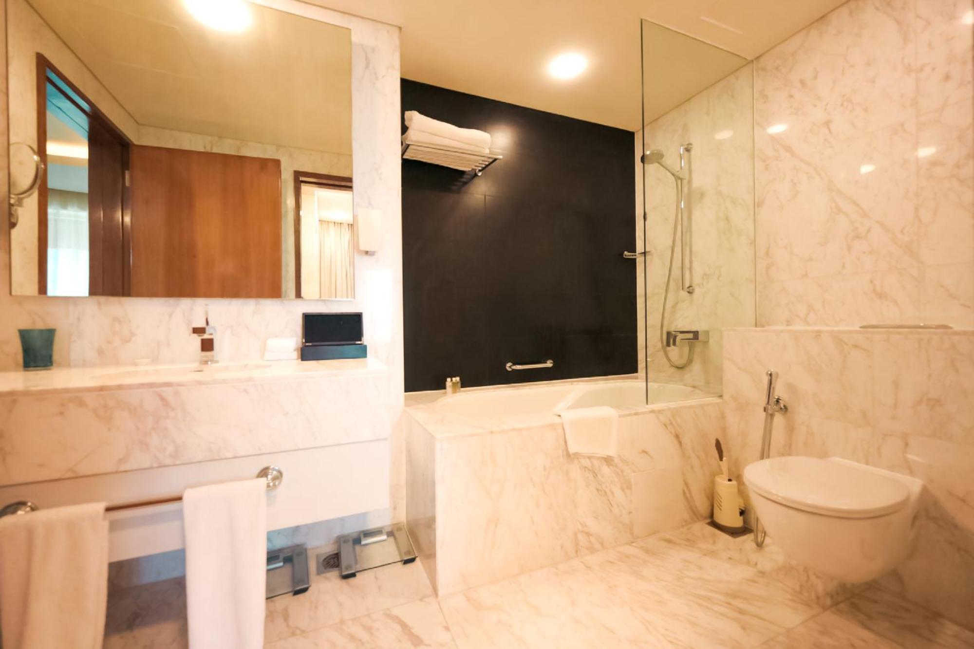 Emaar Fashion Avenue One Bedroom - Formerly Address Dubai Mall Four Apple Holiday Homes エクステリア 写真